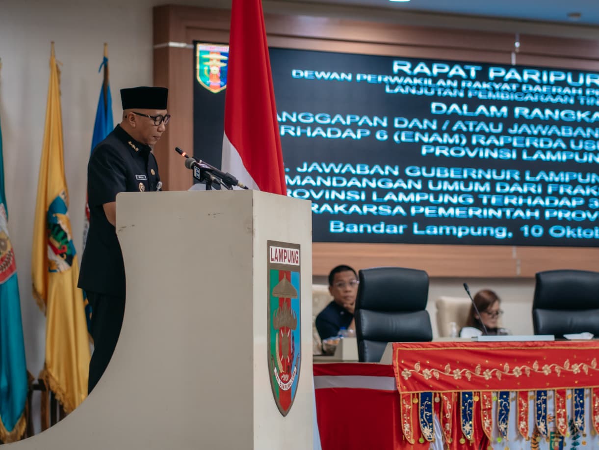 Gubernur Rahmat Mirzani Djausal Sampaikan Apresiasi kepada Seluruh Fraksi DPRD atas Tanggapan Positif terhadap Tiga Raperda Prakarsa Pemerintah Provinsi Lampung