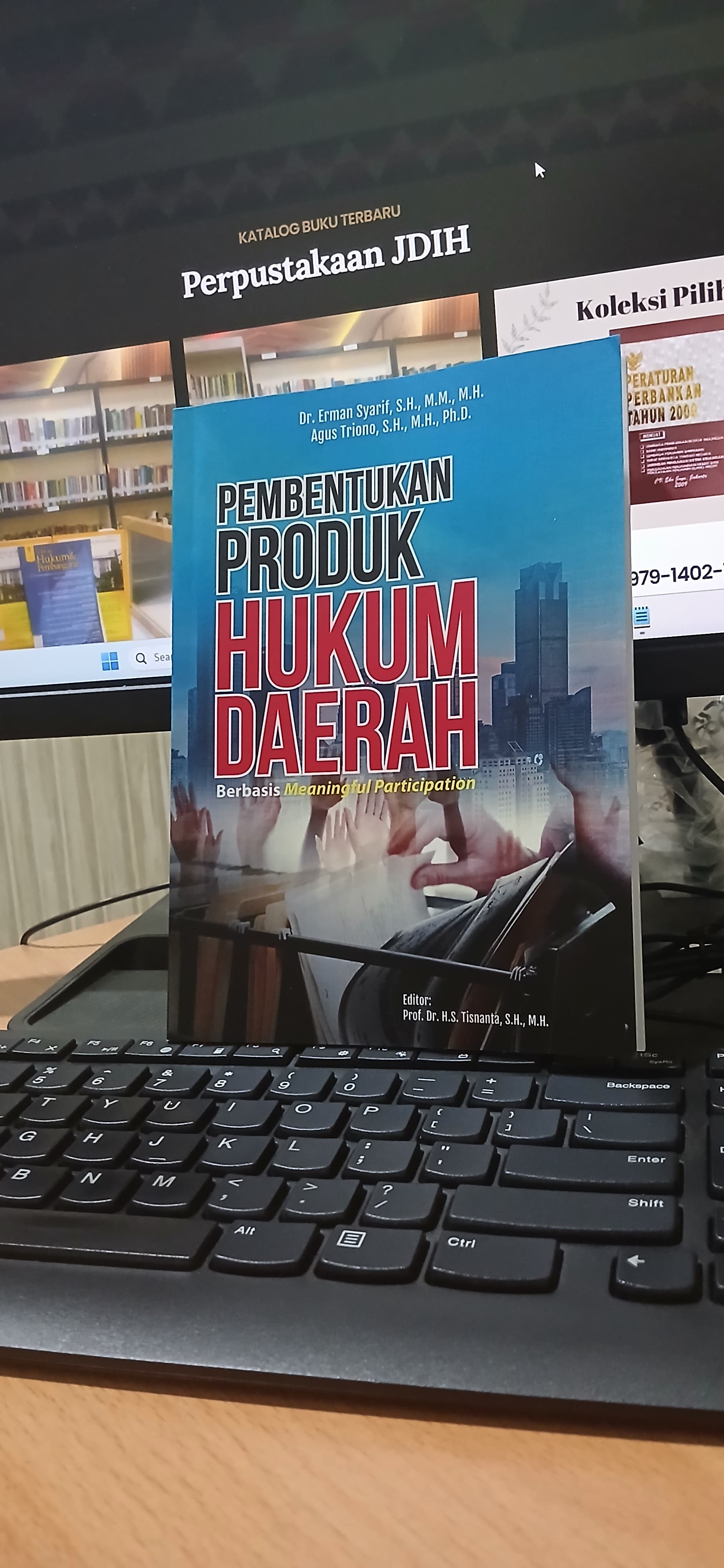 Buku "Pembentukan Produk Hukum Daerah Berbasis Meaningful Participation" Kini Tersedia di Perpustakaan JDIH Biro Hukum Setda Provinsi Lampung