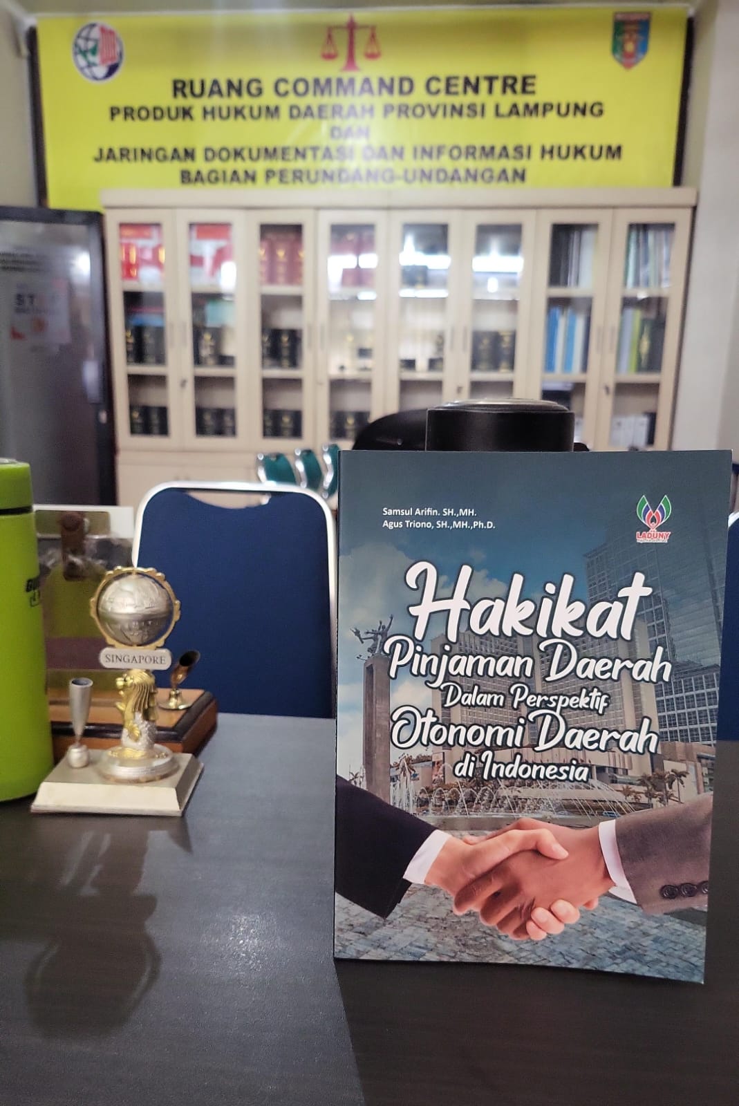 Perpustakaan Hukum JDIH Provinsi Lampung Kembali Tambah Koleksi Buku
