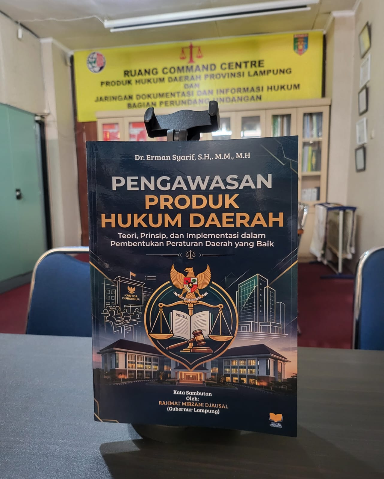 Buku “Pengawasan Produk Hukum Daerah” Karya Dr. Erman Syarif Resmi Terbit