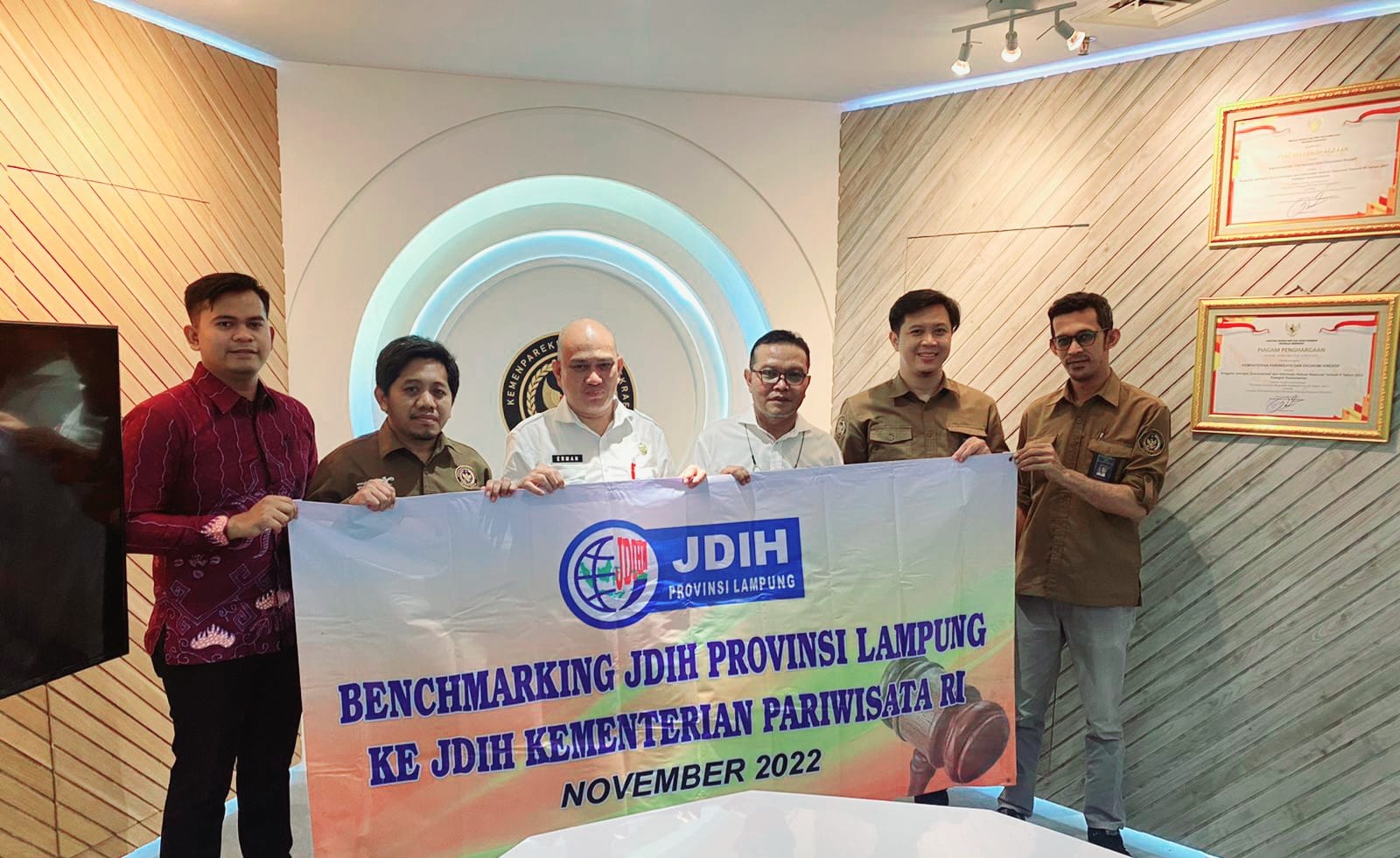 JDIH Provinsi Lampung Melakukan Kunjungan ke JDIH Kementerian Pariwisata dan Ekonomi Kreatif RI